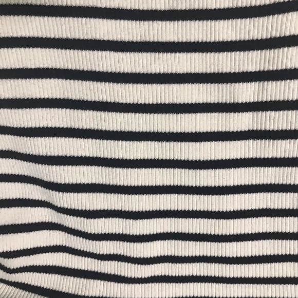 Stripped Turtleneck - Picture 5 of 5